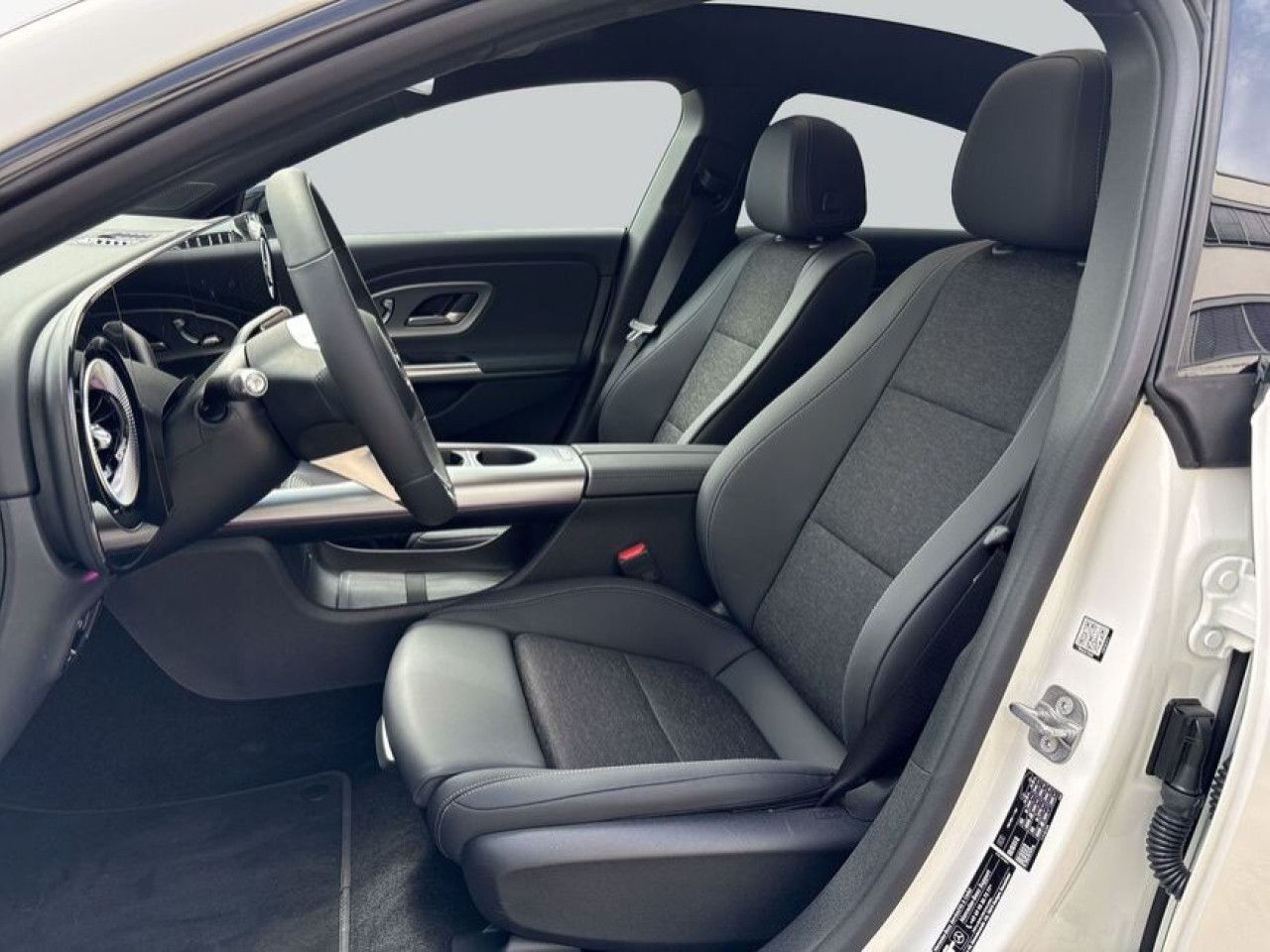 Mercedes-Benz CLA – Bild 11