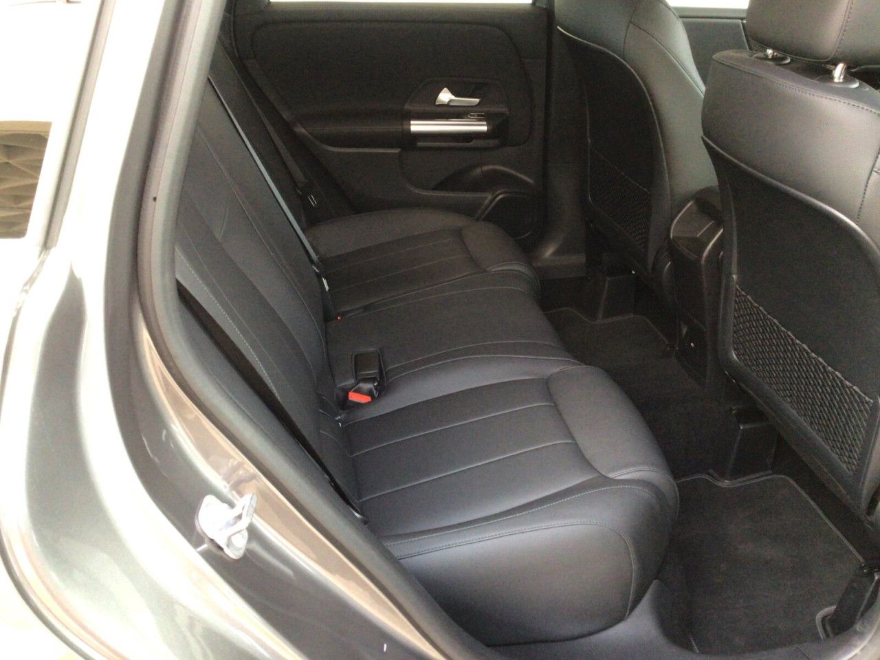 Fahrzeugbild 12 / 16