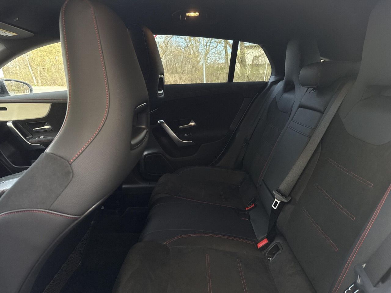 Zdjęcie pojazdu 17 / 22