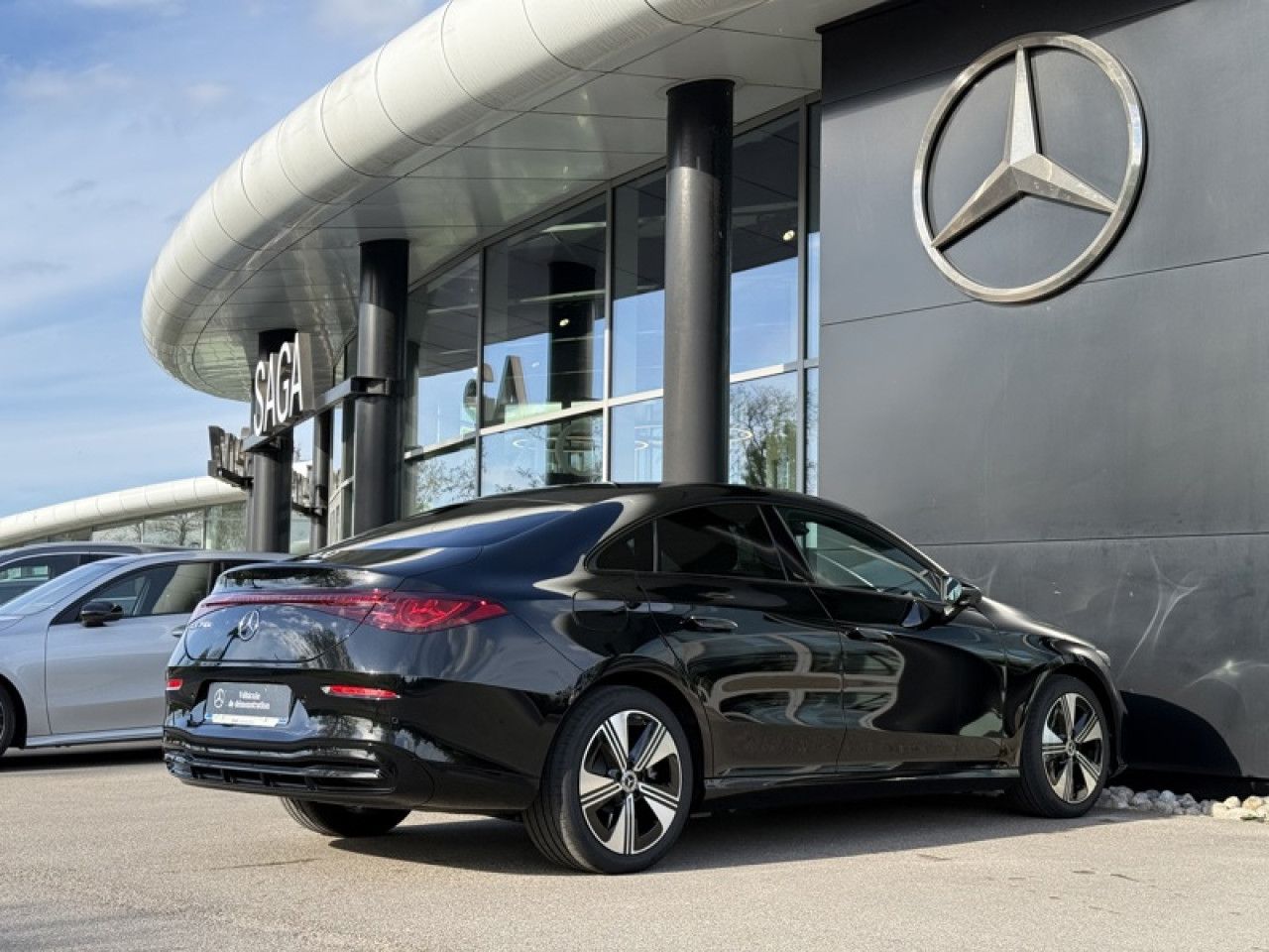 Photo du v&eacute;hicule 2 / 18