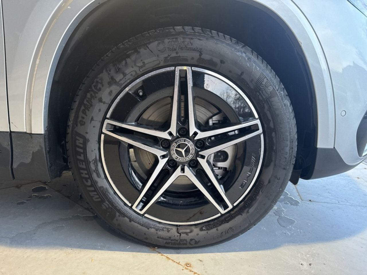 Photo du v&eacute;hicule 9 / 18