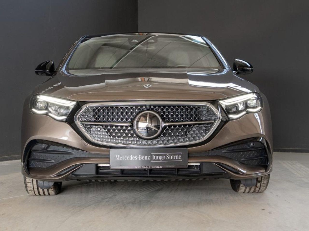 Mercedes-Benz E-Klasse – Bild 2