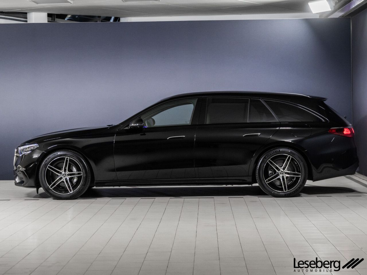 Mercedes-Benz E-Klasse – Bild 3
