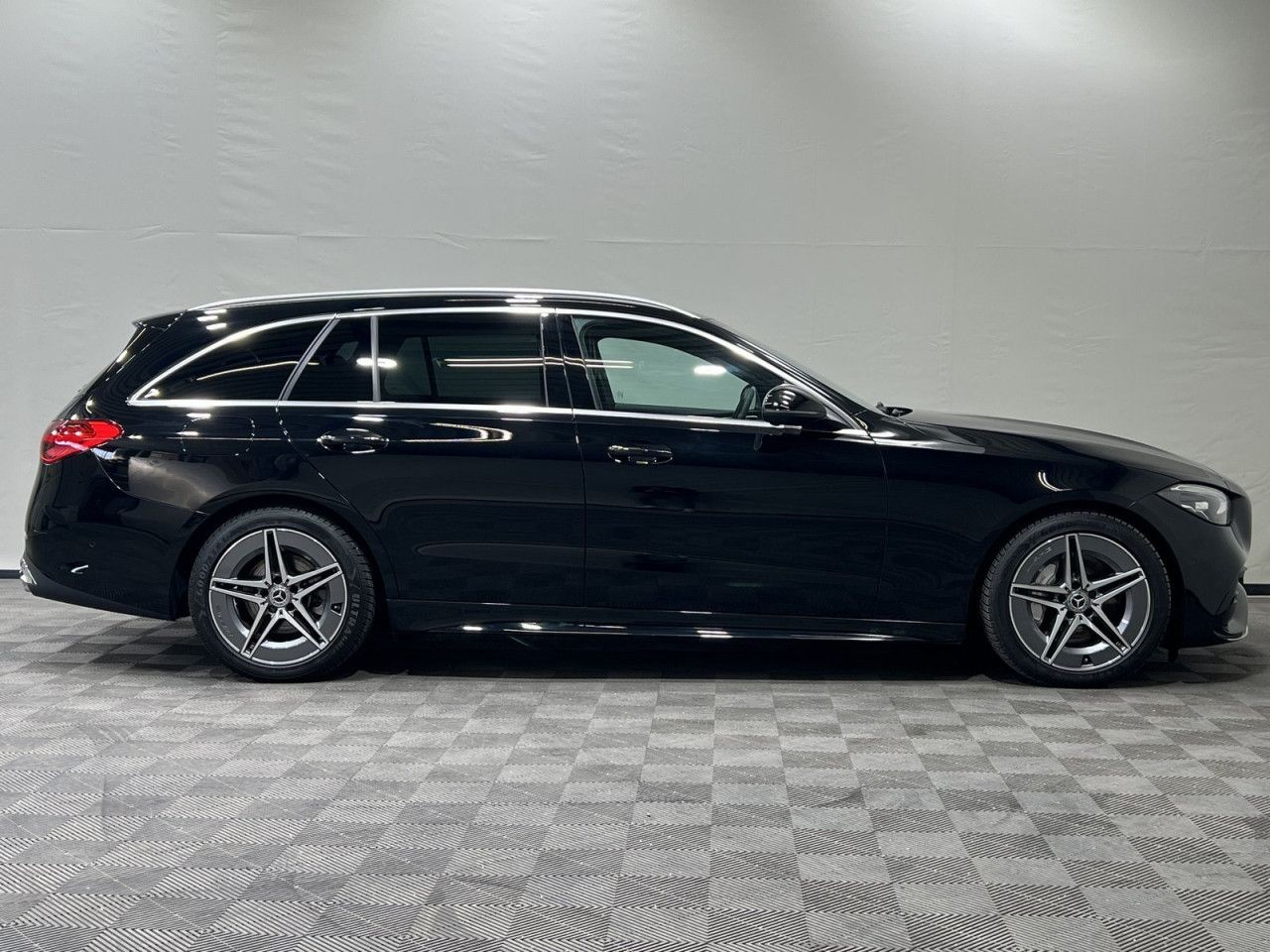 Mercedes-Benz C-Klasse – Bild 3