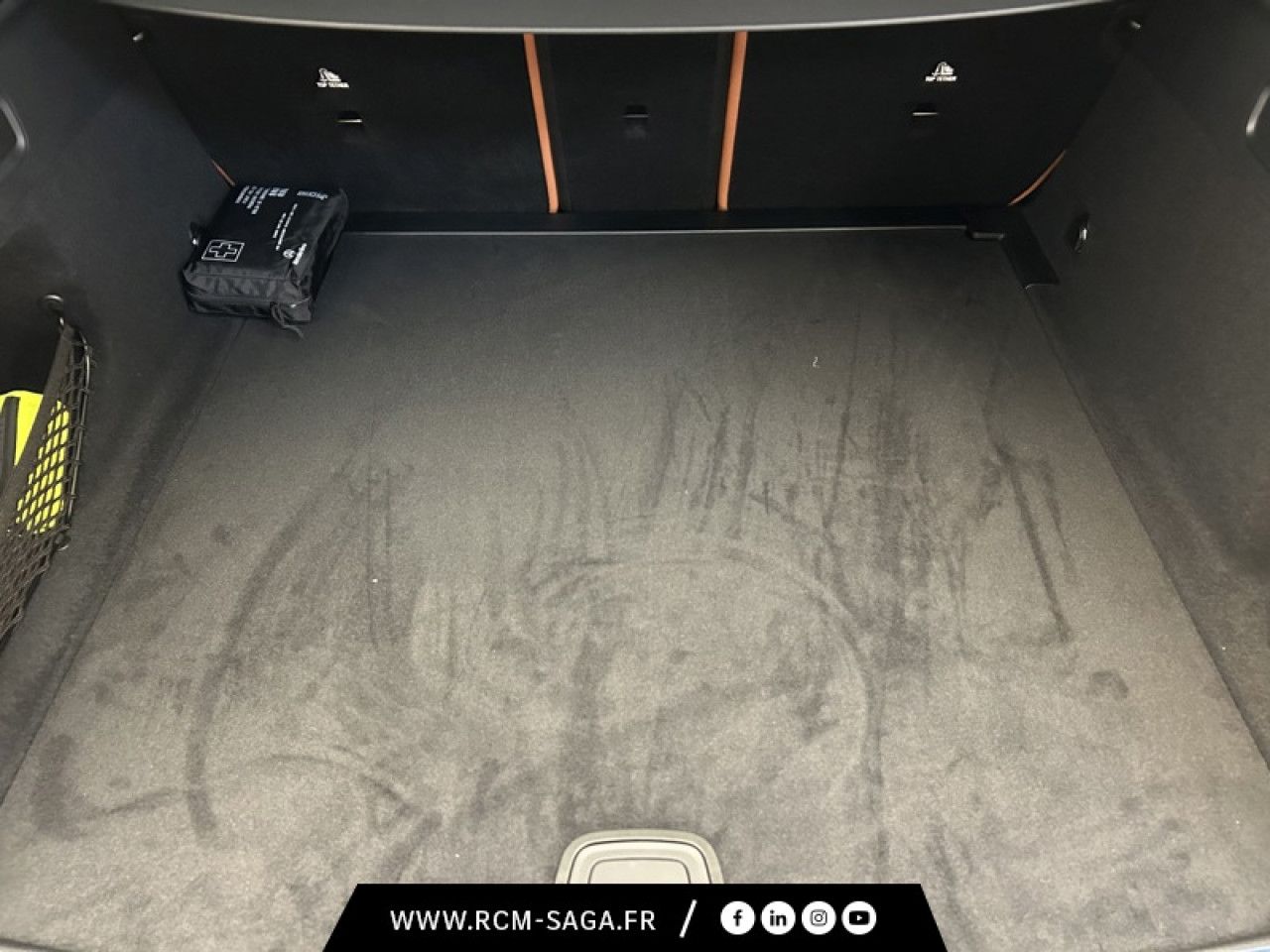 Photo du v&eacute;hicule 10 / 18