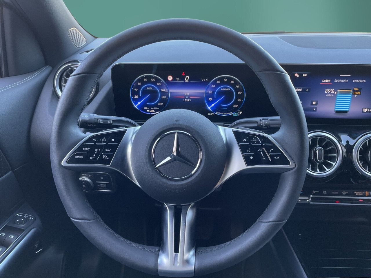 Mercedes-Benz EQA – Bild 13