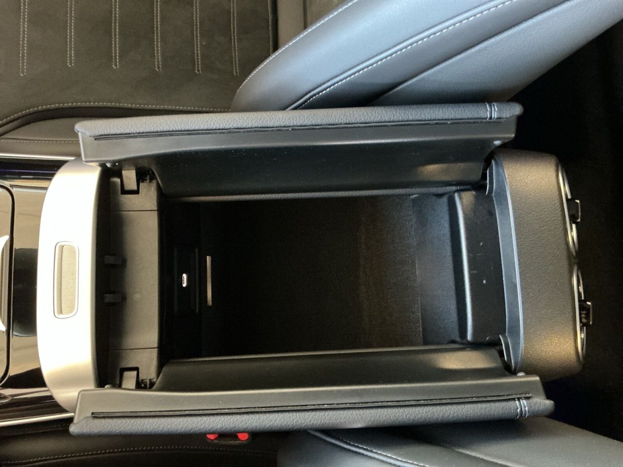 Mercedes-Benz C-Klasse – Bild 25