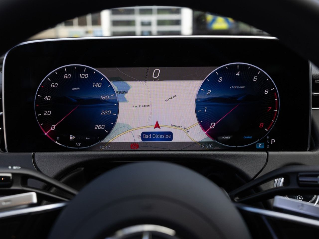 Mercedes-Benz E-Klasse – Bild 9