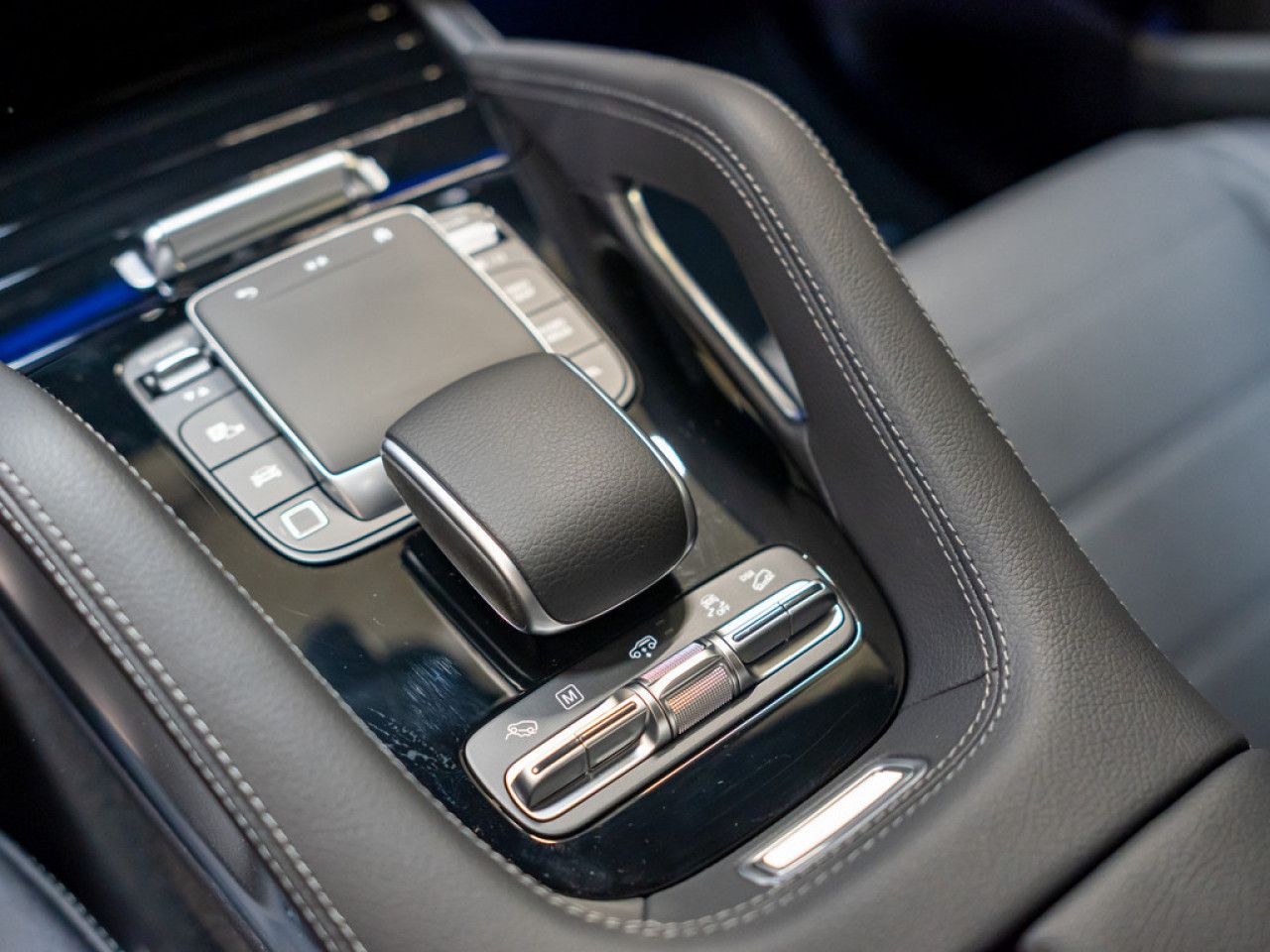Mercedes-Benz GLS – Bild 14