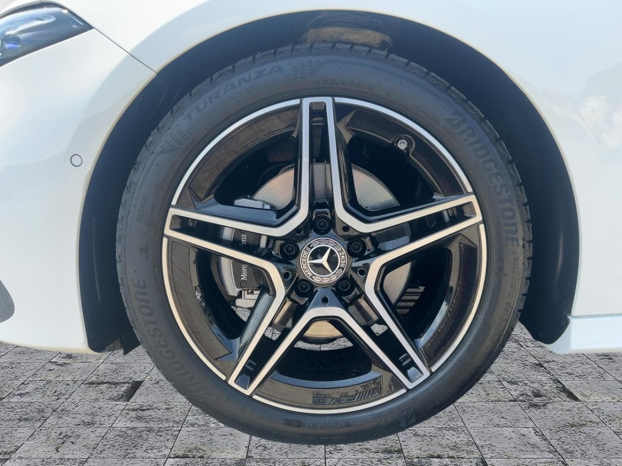 Fahrzeugbild 14 / 15