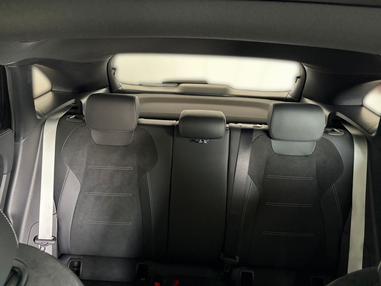 Mercedes-Benz GLA – Bild 2