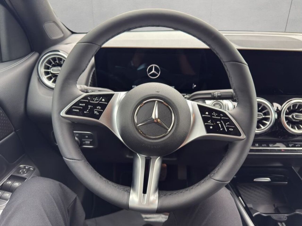 Mercedes-Benz GLB – Bild 10