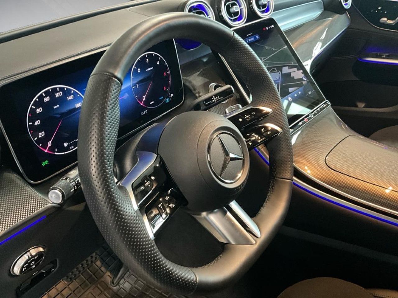 Mercedes-Benz GLC – Bild 11
