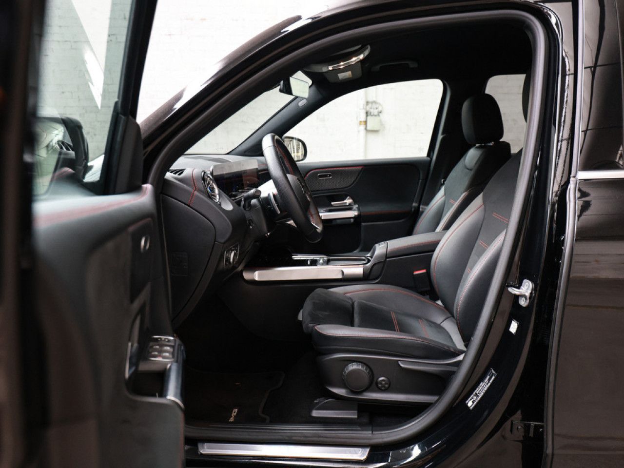 Mercedes-Benz EQB – Bild 11