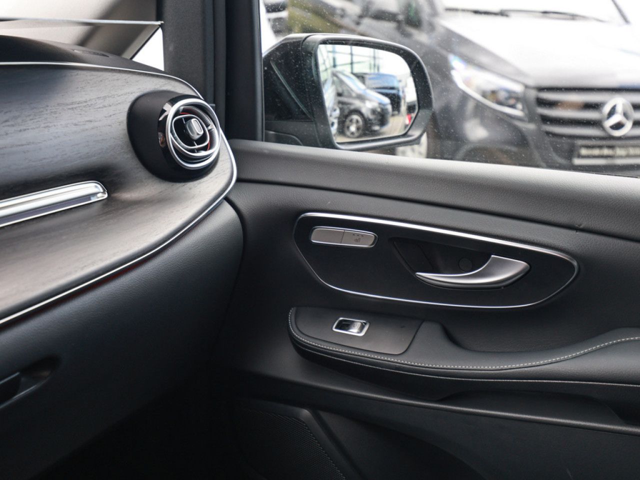 Mercedes-Benz V-Klasse – Bild 15