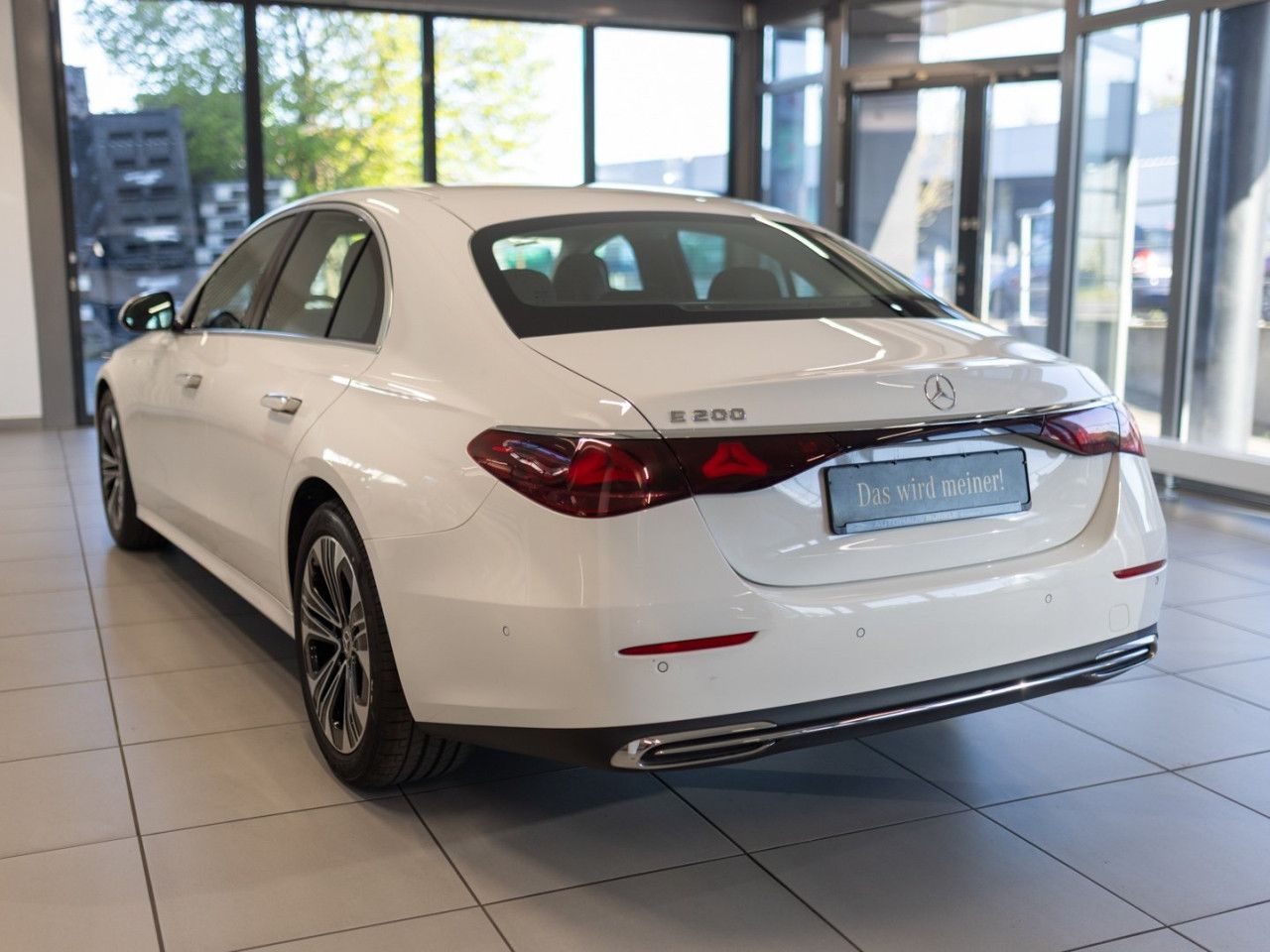 Mercedes-Benz E-Klasse – Bild 13