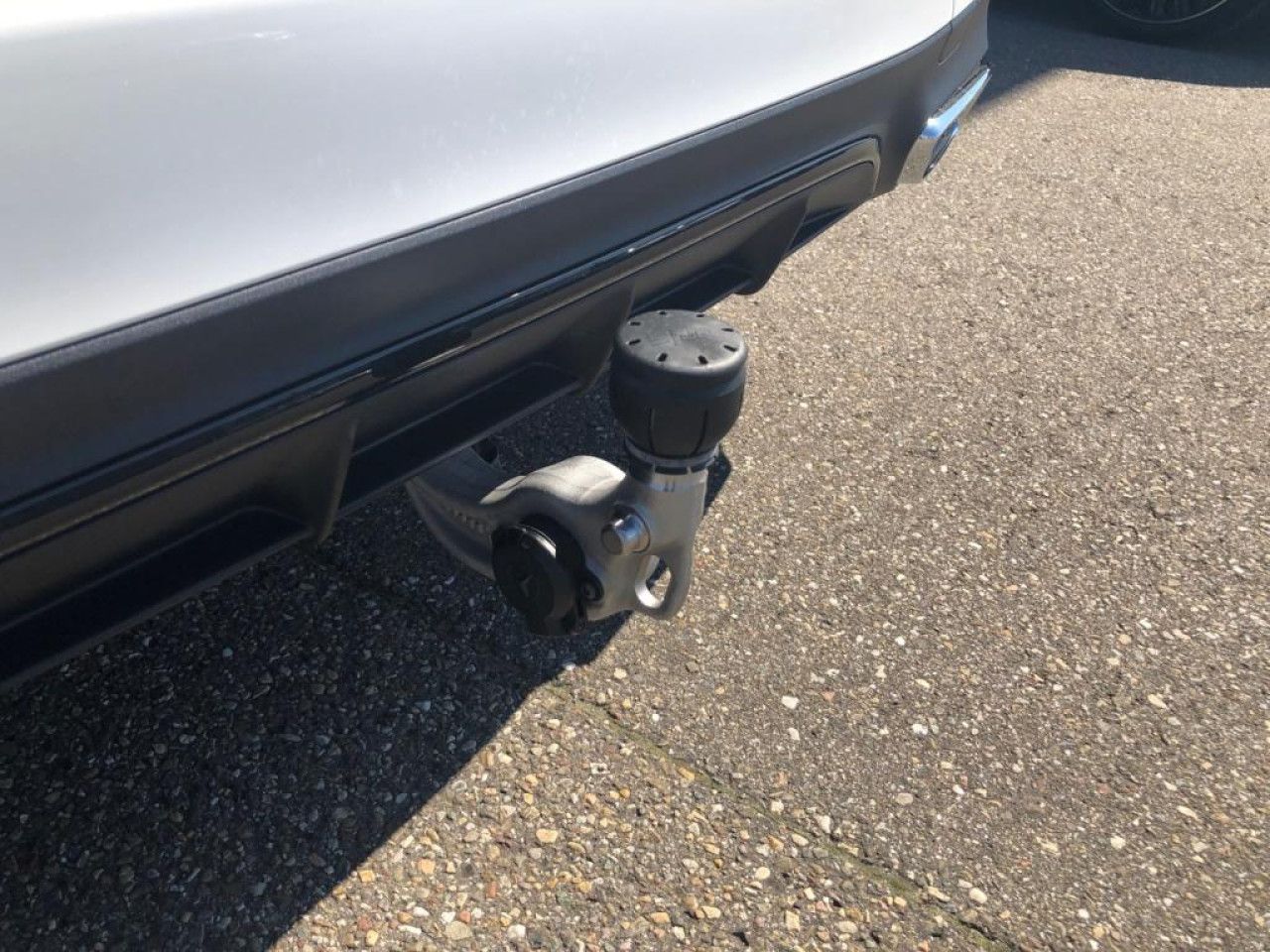 Mercedes-Benz E-Klasse – Bild 16