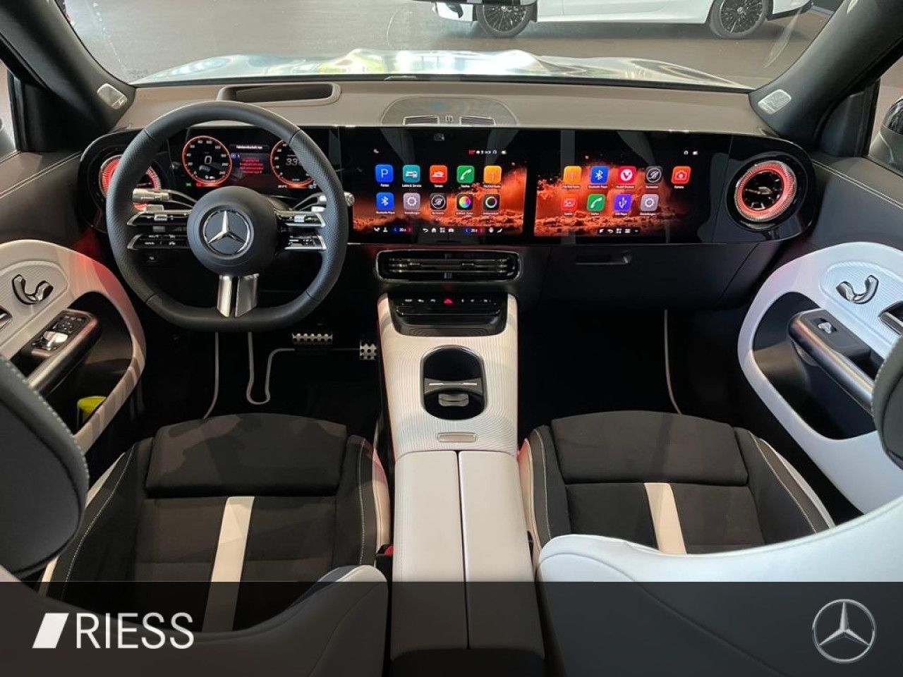 Mercedes-Benz GLB – Bild 12
