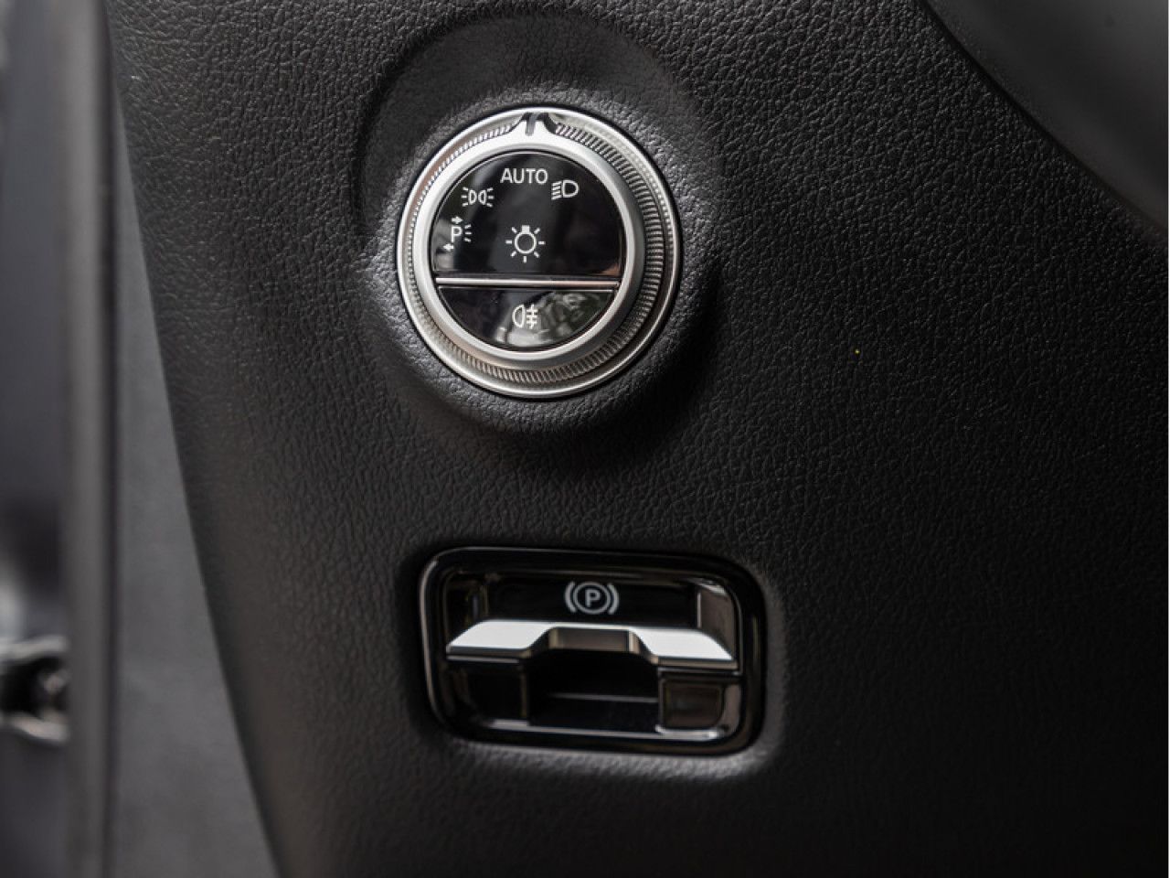 Mercedes-Benz C-Klasse – Bild 20