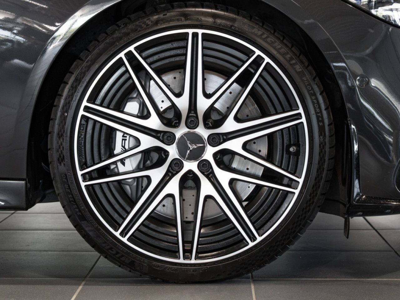 Mercedes-Benz C-Klasse – Bild 4
