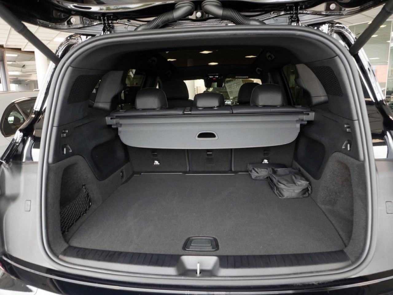 Mercedes-Benz GLB – Bild 12