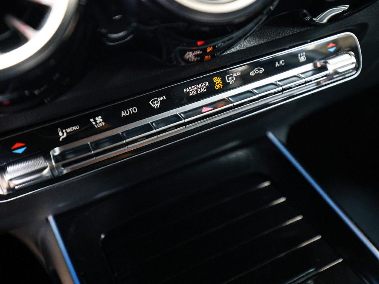 Mercedes-Benz EQB – Bild 15