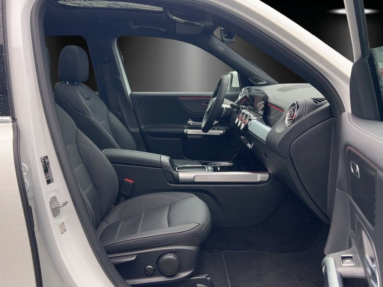 Mercedes-Benz GLB – Bild 9