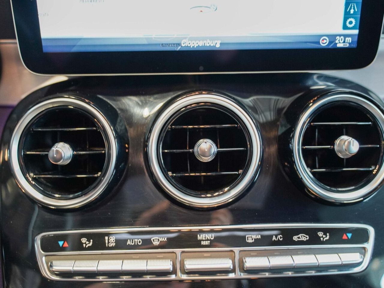 Fahrzeugbild 24 / 29