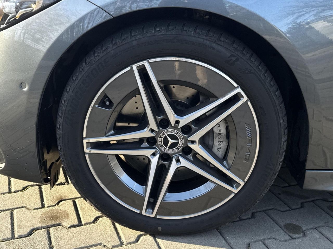 Zdj&eogon;cie pojazdu 5 / 23