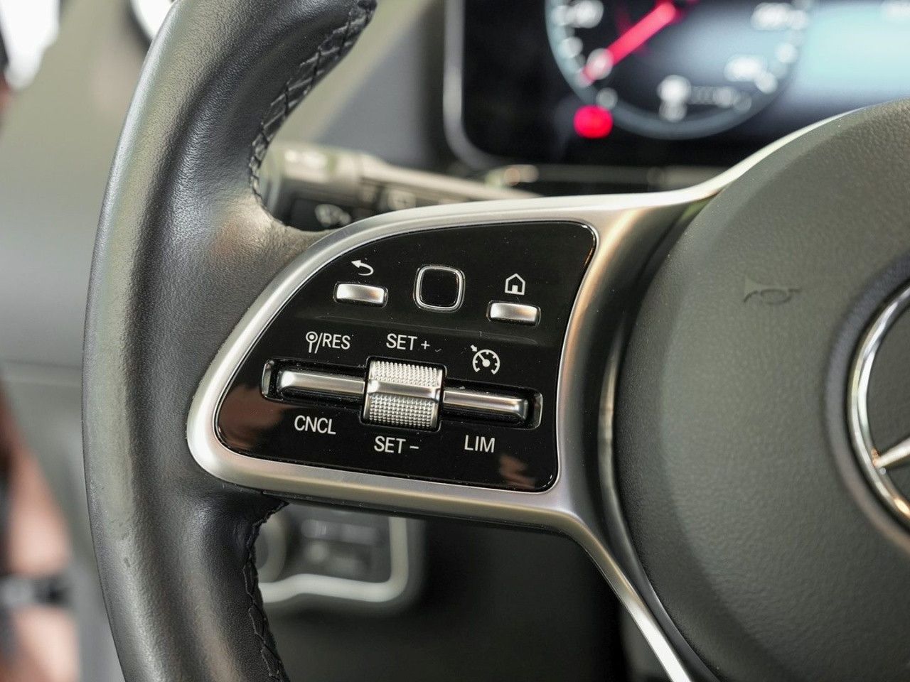 Fahrzeugbild 16 / 20