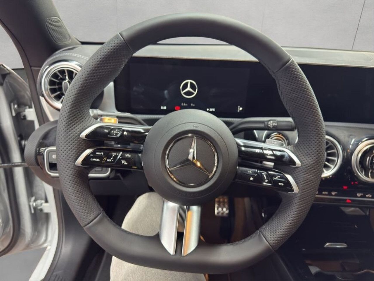 Fahrzeugbild 11 / 25