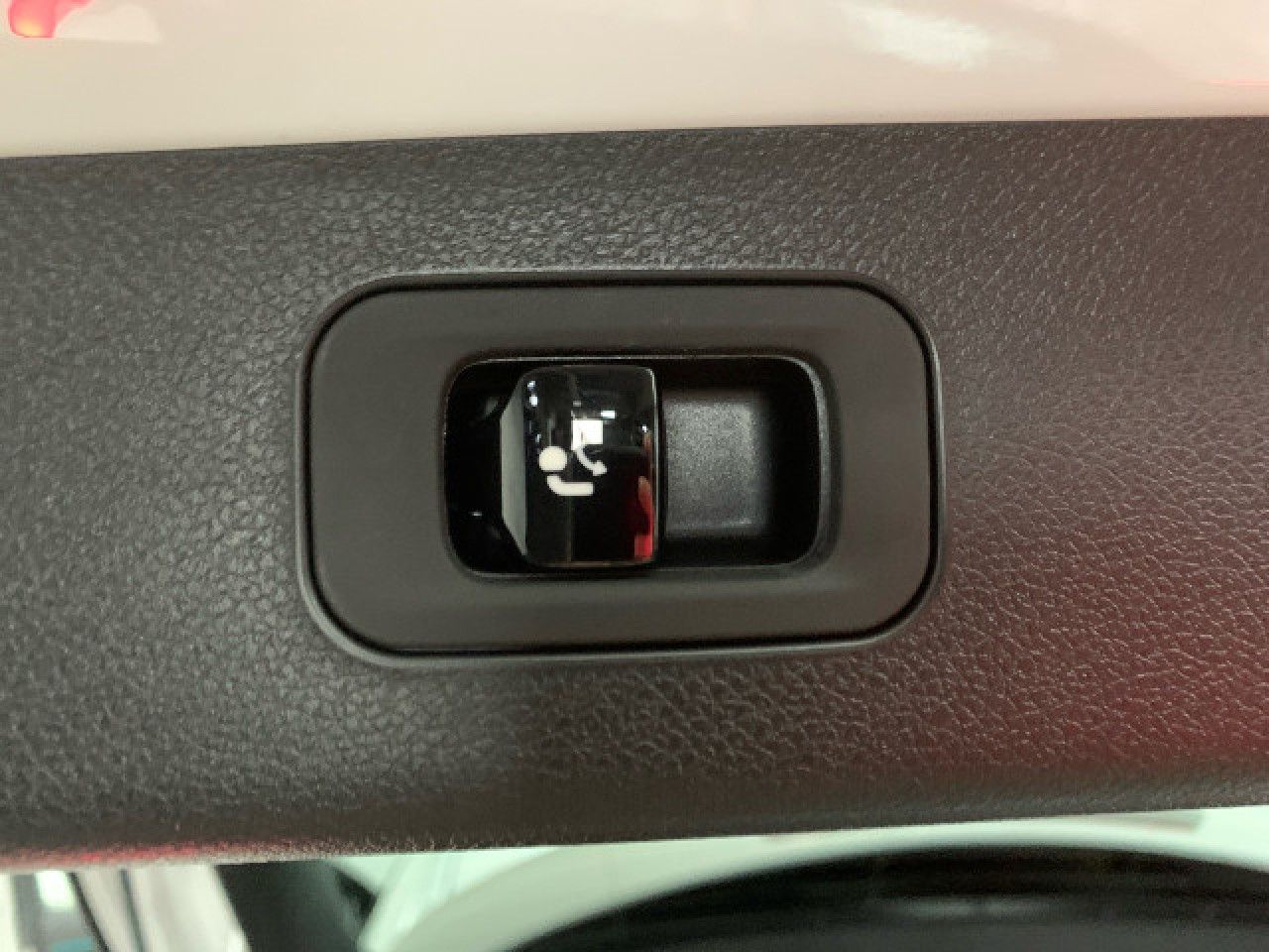Mercedes-Benz E-Klasse – Bild 14