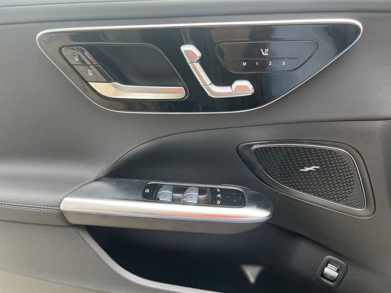 Mercedes-Benz C-Klasse – Bild 17
