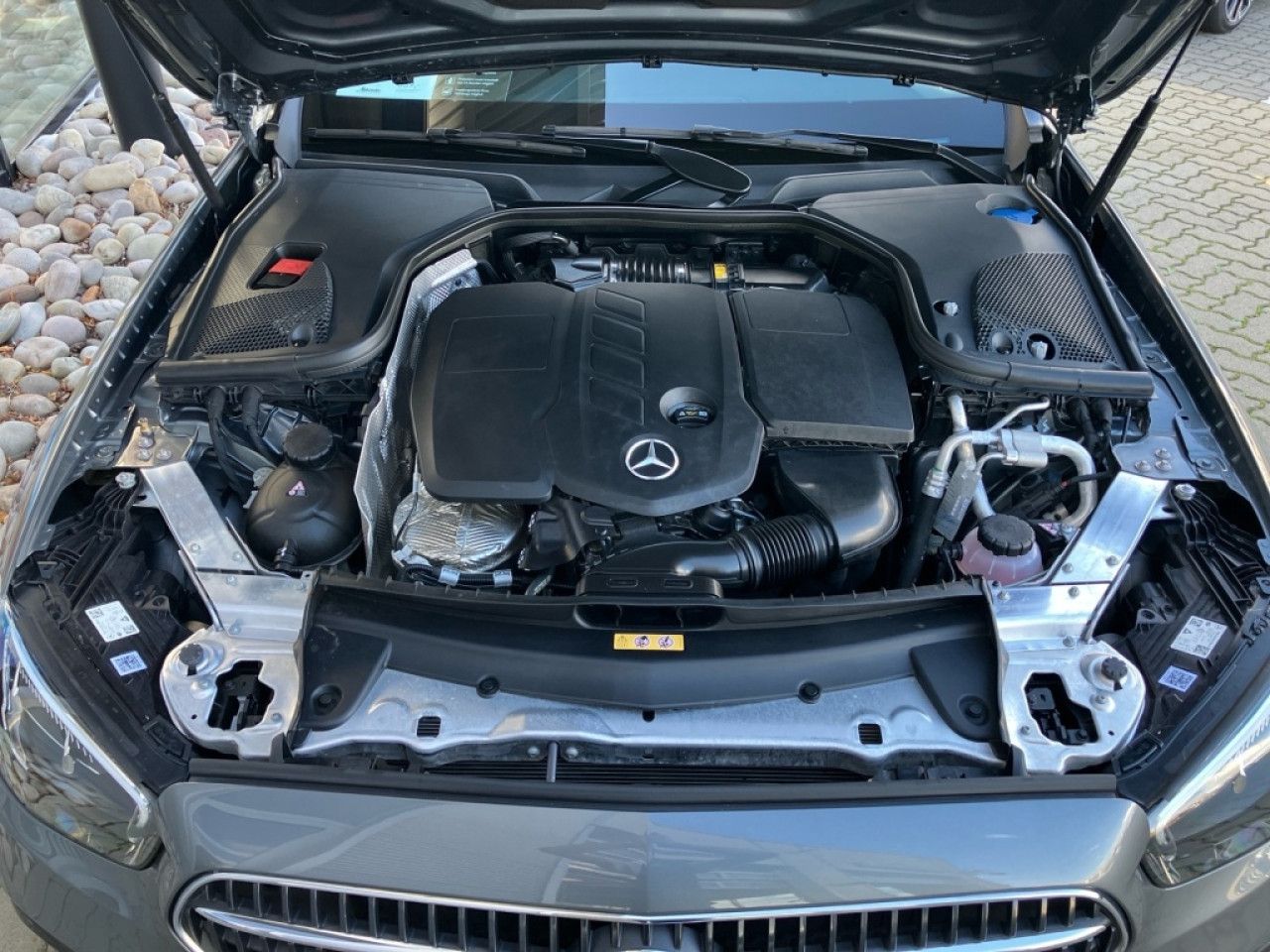 Mercedes-Benz E-Klasse – Bild 5