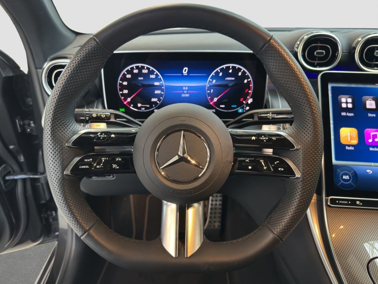 Mercedes-Benz GLC – Bild 8