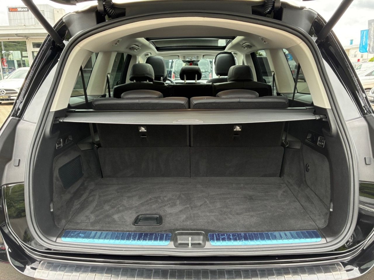 Mercedes-Benz GLS – Bild 12