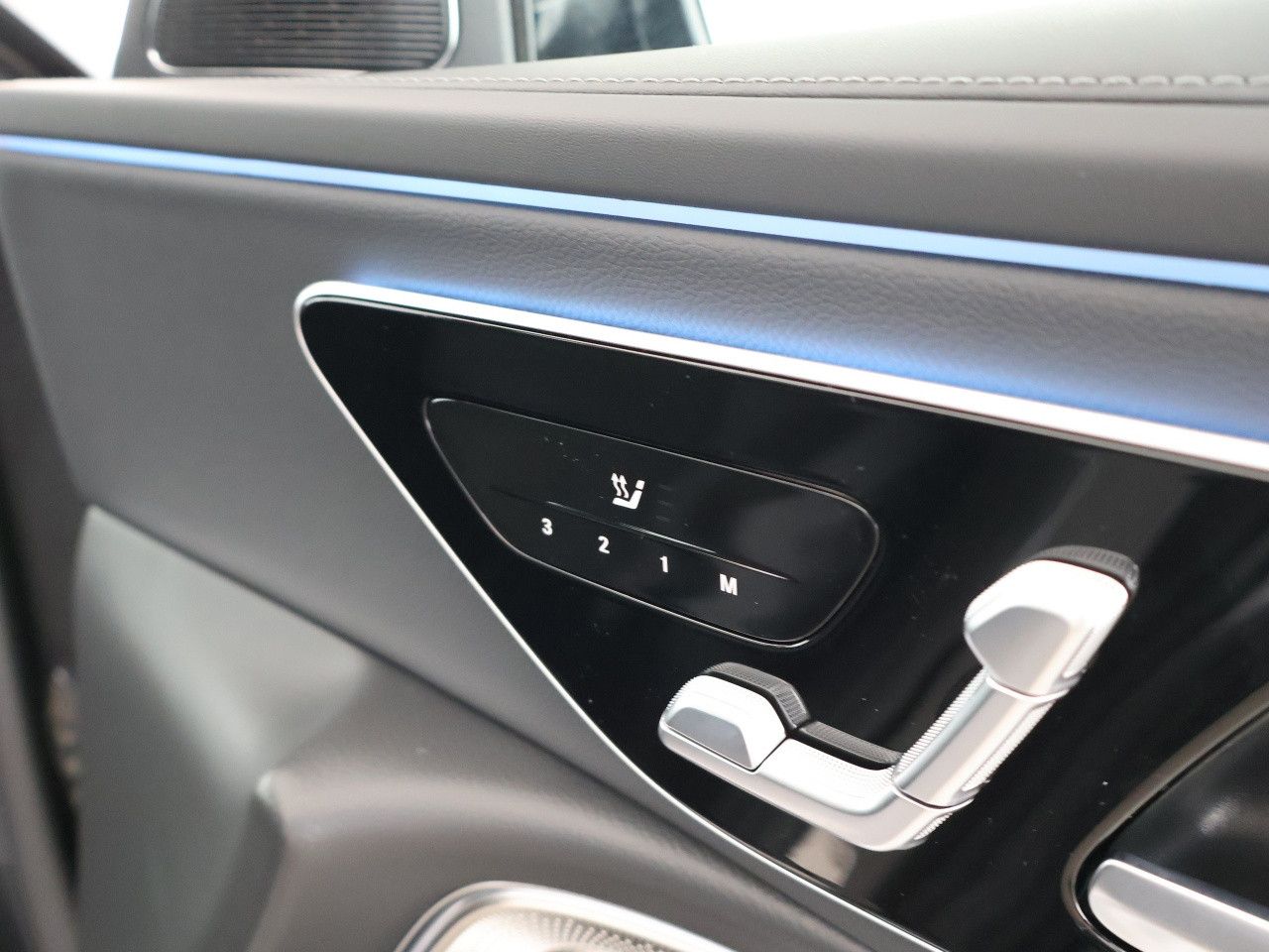Mercedes-Benz E-Klasse – Bild 19