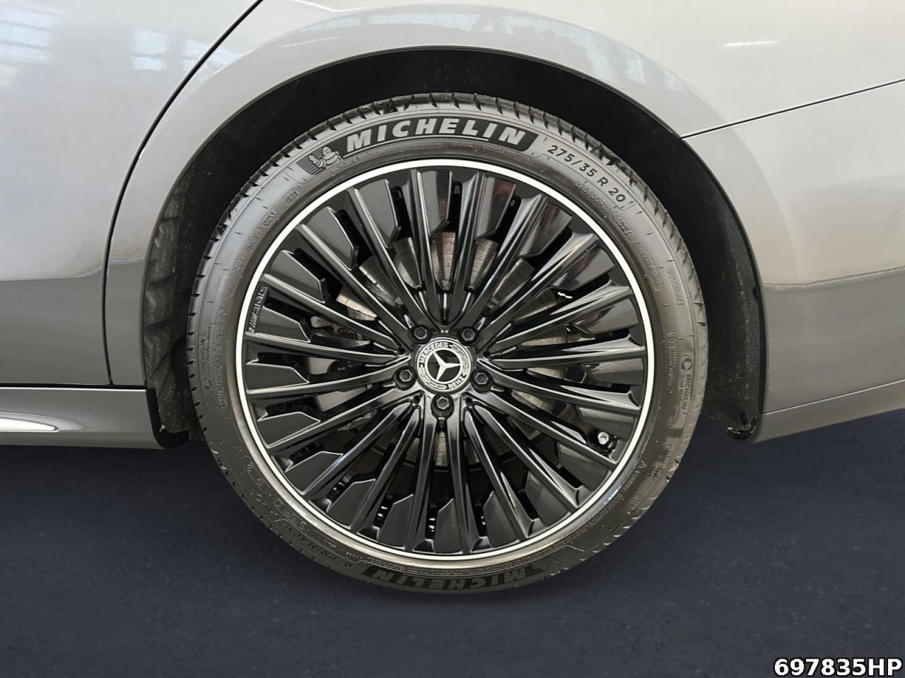 Mercedes-Benz E-Klasse – Bild 5