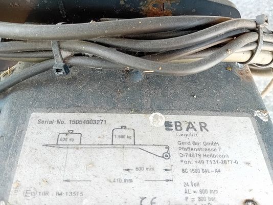 Vehicle image 6 / 11