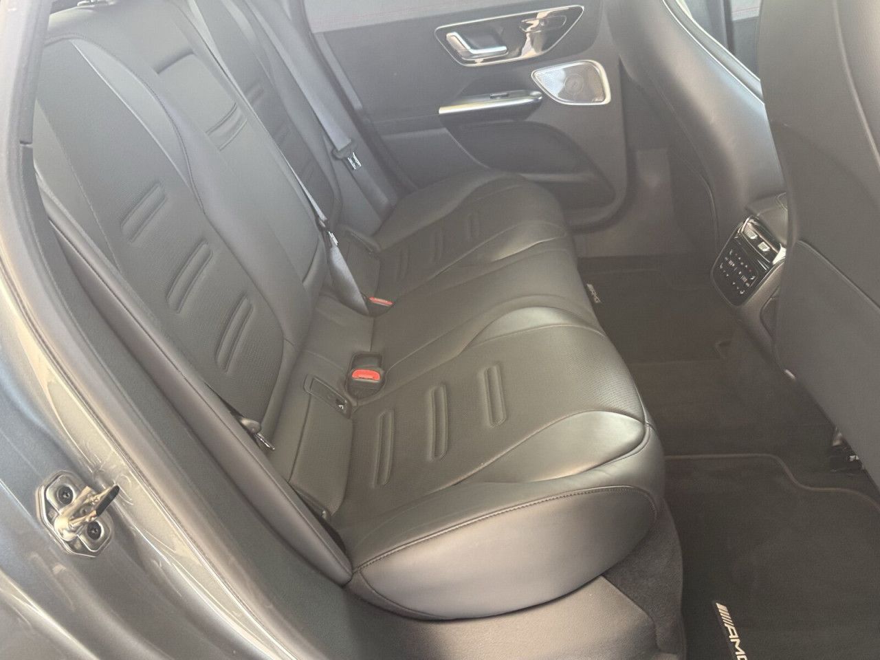 Mercedes-Benz EQE – Bild 19