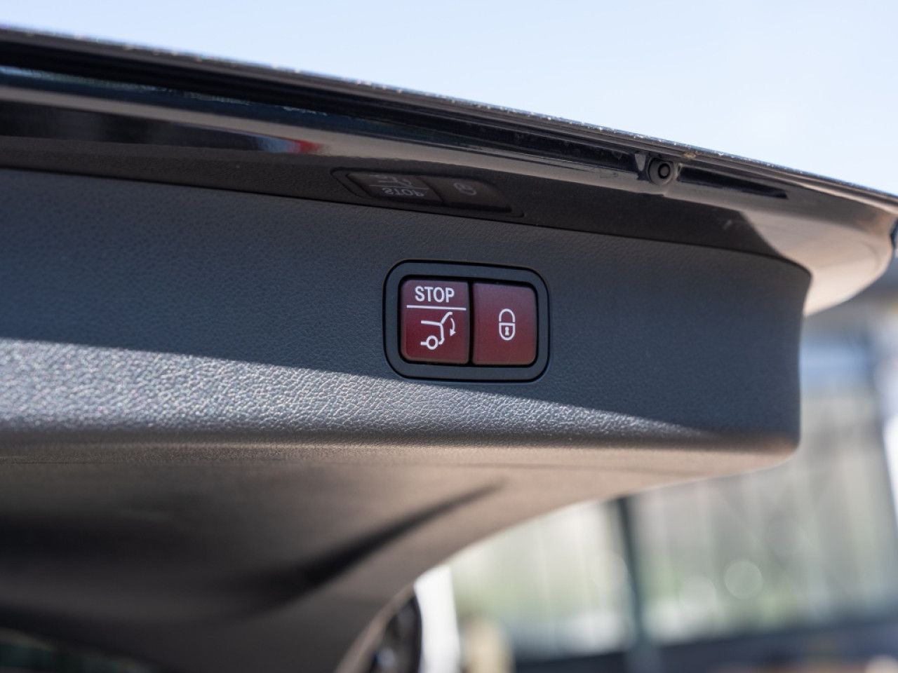 Mercedes-Benz E-Klasse – Bild 21