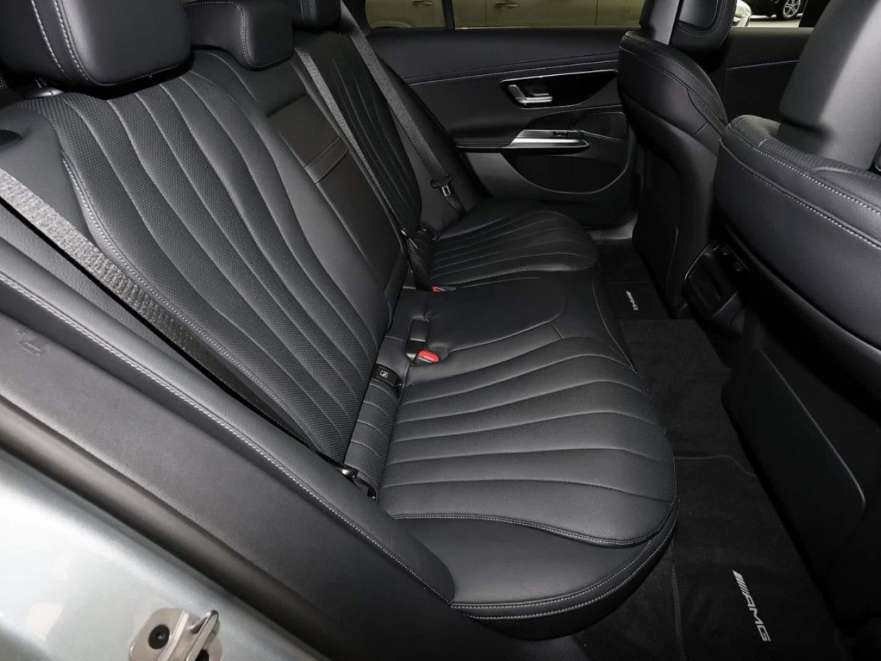 Mercedes-Benz E-Klasse – Bild 6