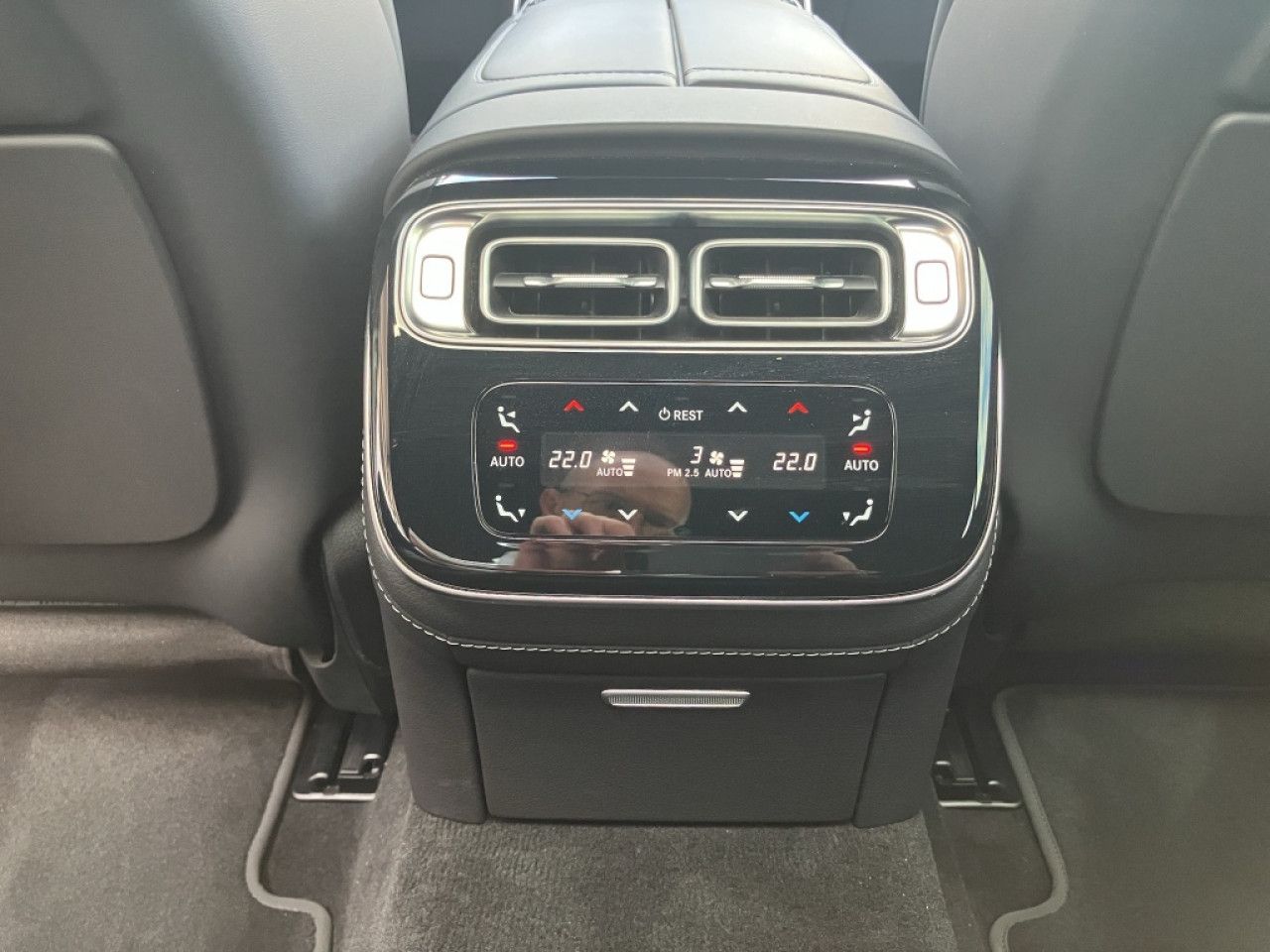 Mercedes-Benz S-Klasse – Bild 10