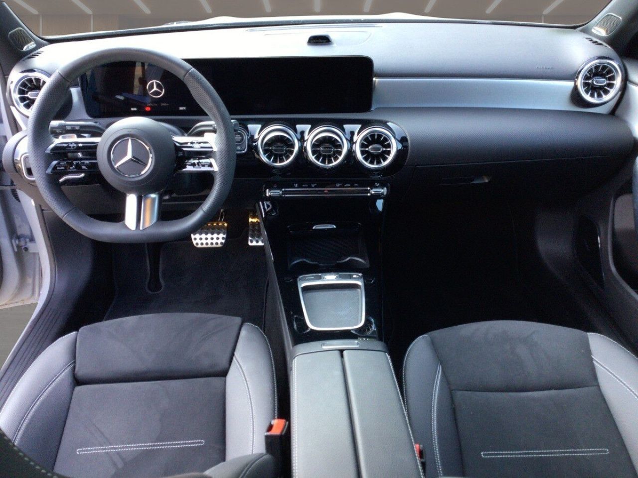 Mercedes-Benz A-Klasse – Bild 8