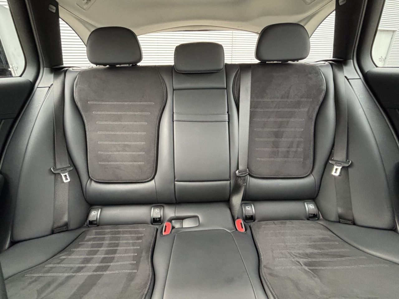 Mercedes-Benz C-Klasse – Bild 19