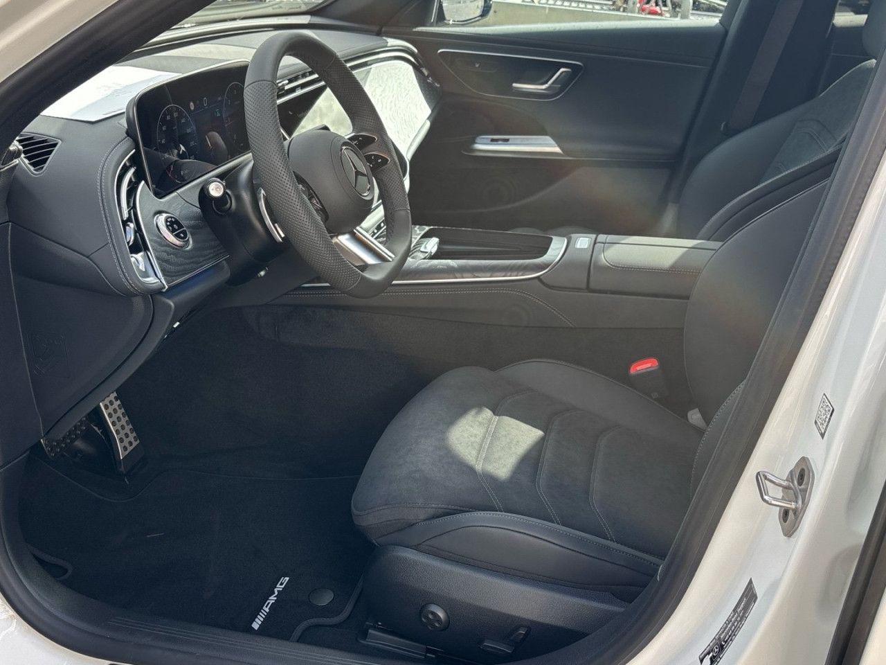 Mercedes-Benz E-Klasse – Bild 6