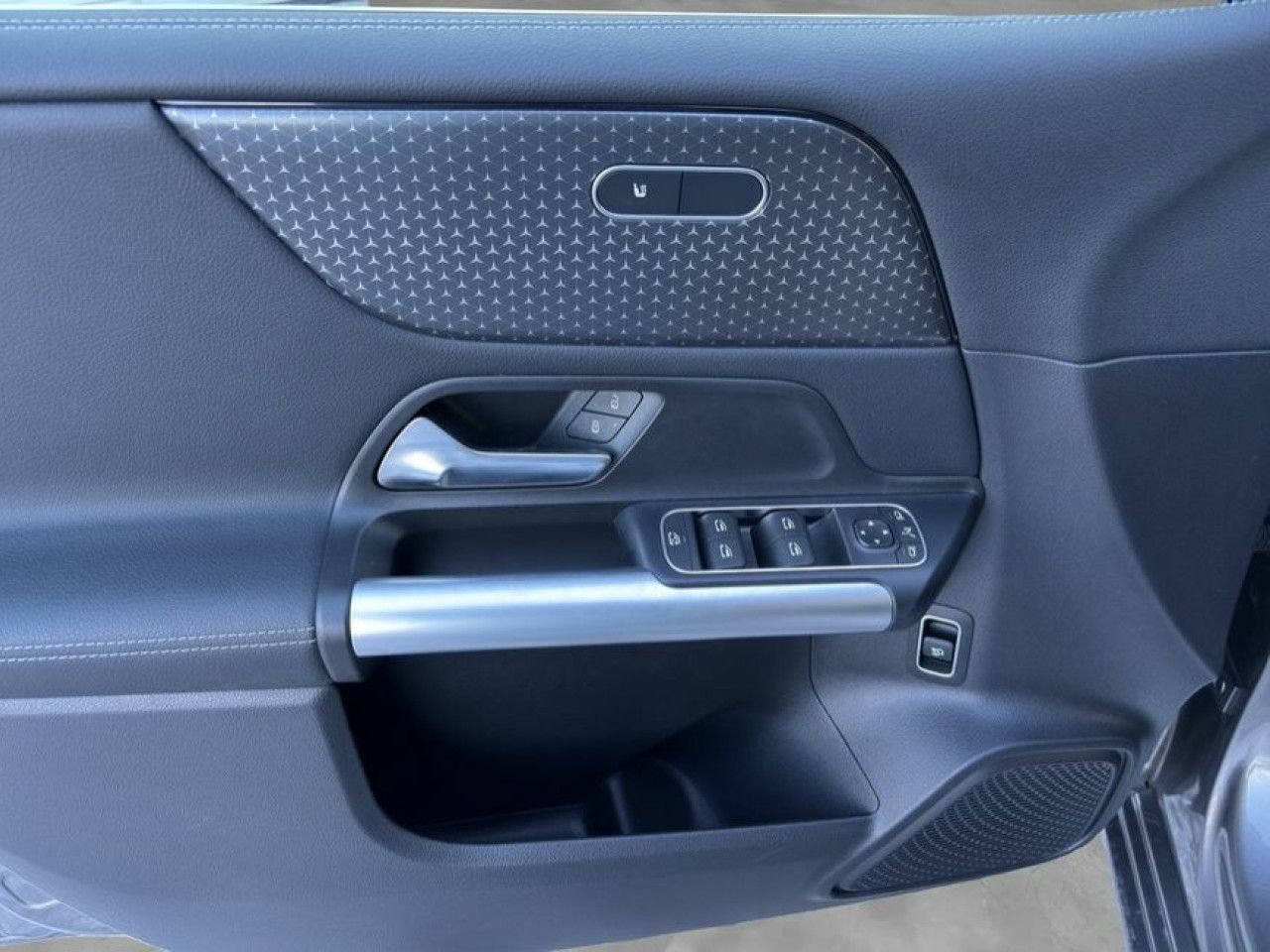 Fahrzeugbild 17 / 30