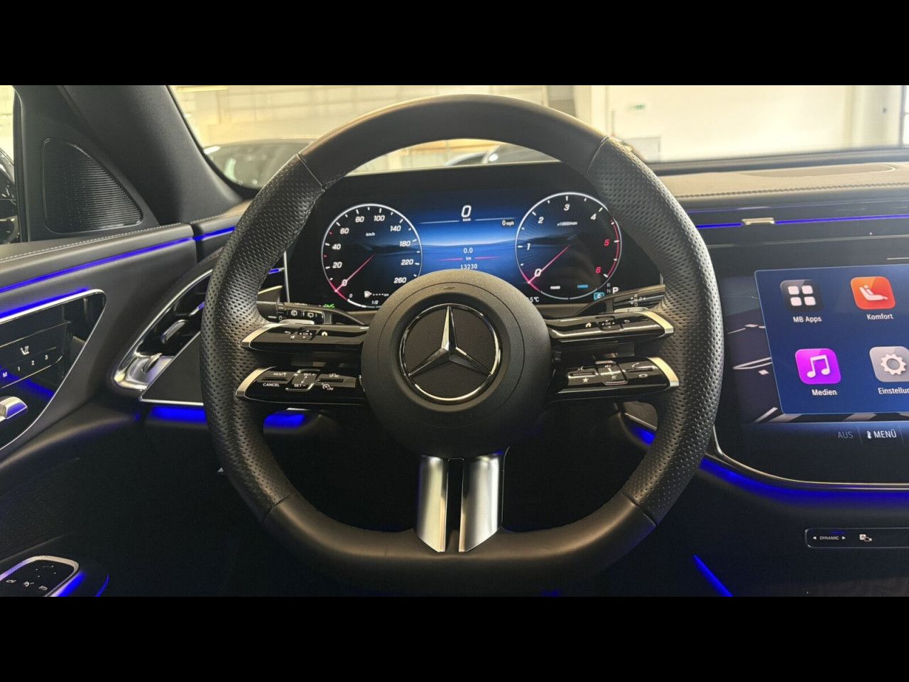 Mercedes-Benz E-Klasse – Bild 21
