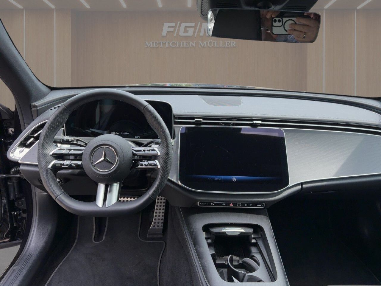 Mercedes-Benz E-Klasse – Bild 8