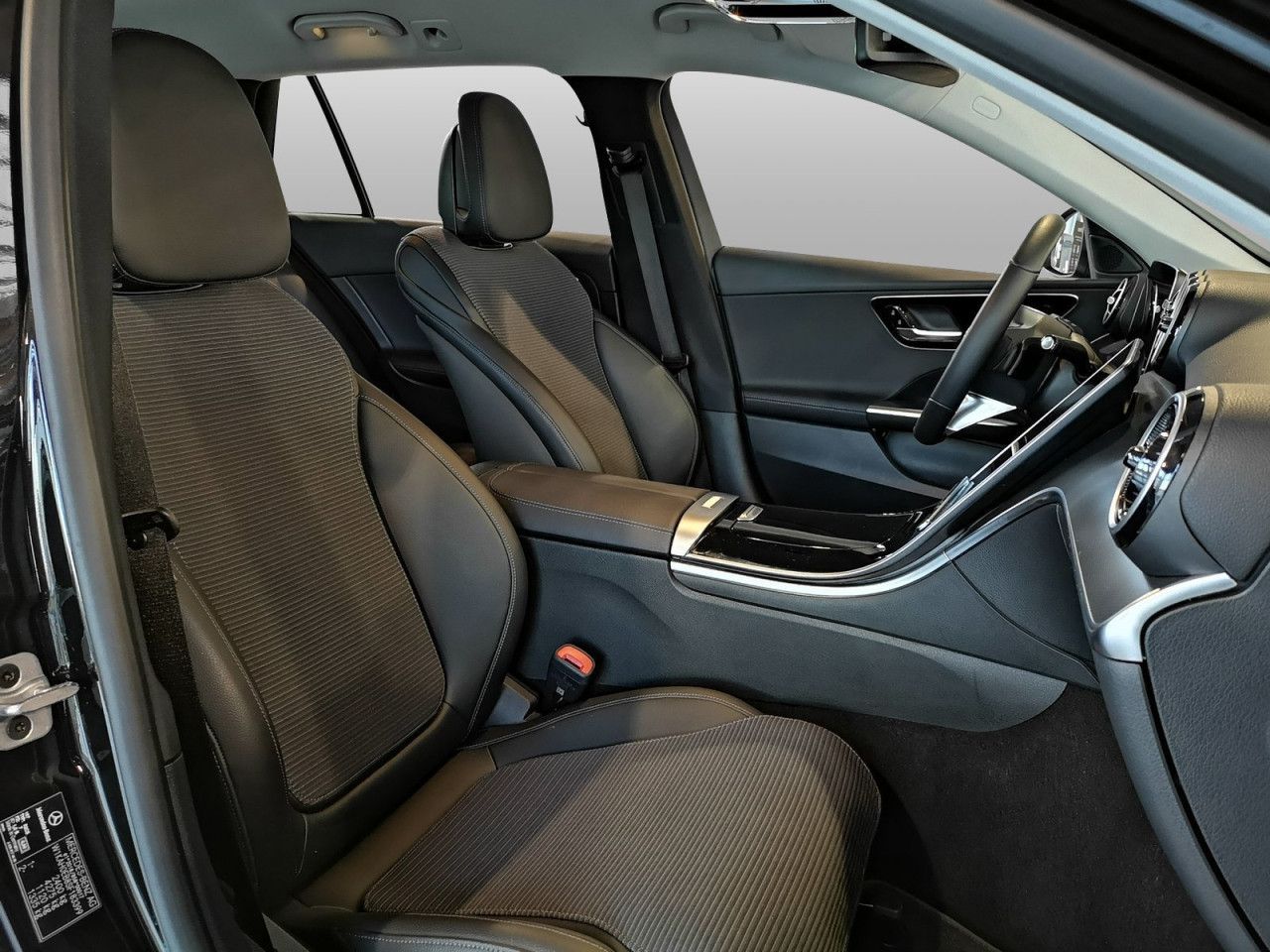 Mercedes-Benz C-Klasse – Bild 20
